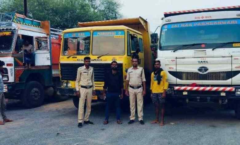 Chhattisgarh: 8 highways, 2 trucks and 1 JC vehicle seized without valid documents