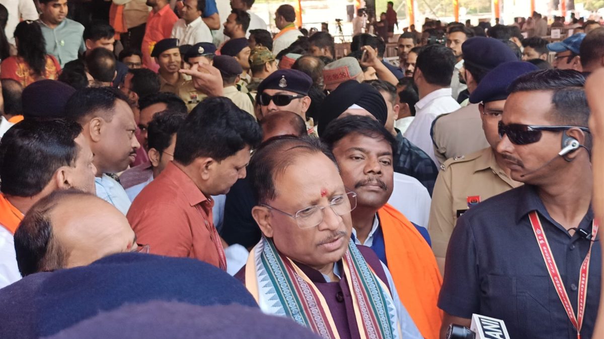 नेशनल हेराल्ड केस : चार्जशीट में आया सोनिया-राहुल का नाम, CM विष्णुदेव साय बोले- ED अपने तरीके से करती है काम 