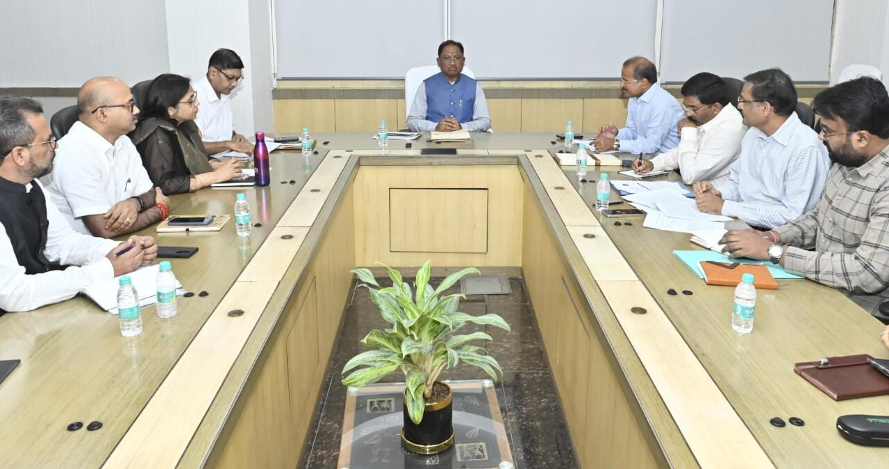 प्रदेश में वन आधारित पर्यटन और जल आधारित पर्यटन को दिया जाए बढ़ावा: मुख्यमंत्री विष्णु देव साय