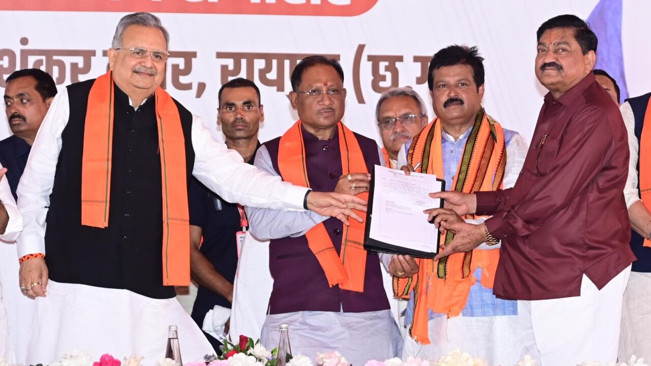 रमन सिंह के नेतृत्व में बनाई गई छत्तीसगढ़ की पीडीएस व्यवस्था आज देश में सर्वश्रेष्ठ: मुख्यमंत्री विष्णु देव साय